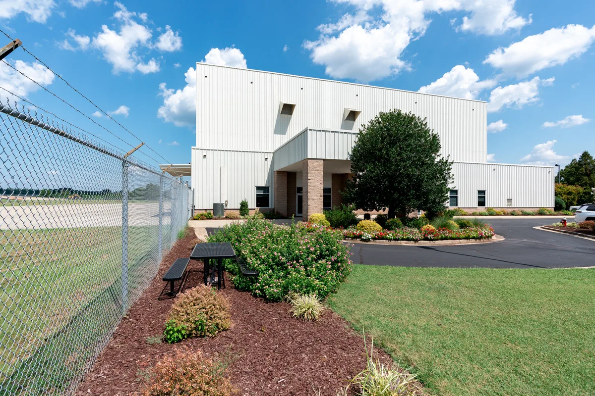 Confidential Hangar @ RDU — project photo 6